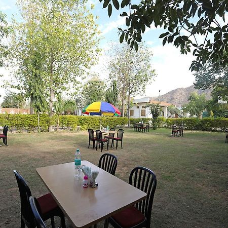 Oyo 10936 Rajasthan Resort Pushkar Exteriör bild