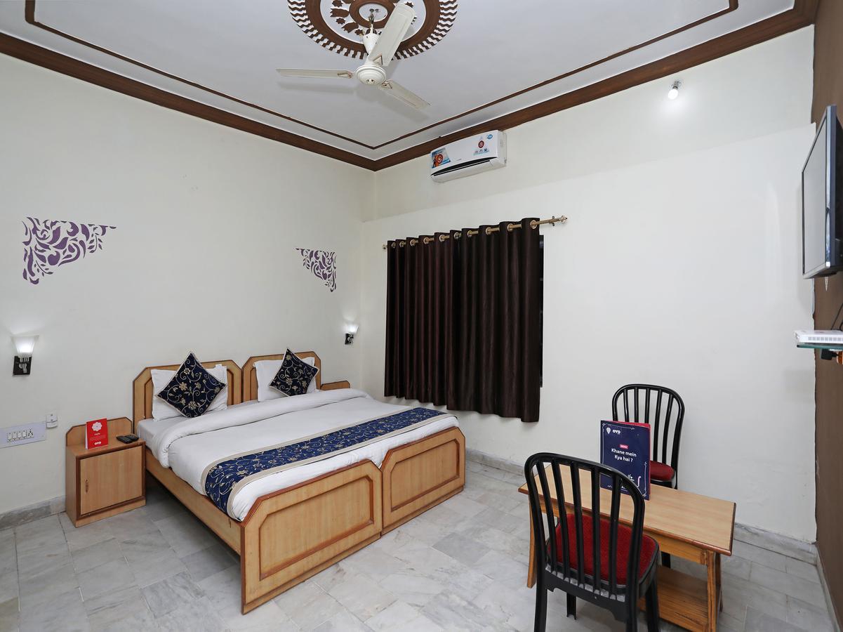 Oyo 10936 Rajasthan Resort Pushkar Exteriör bild