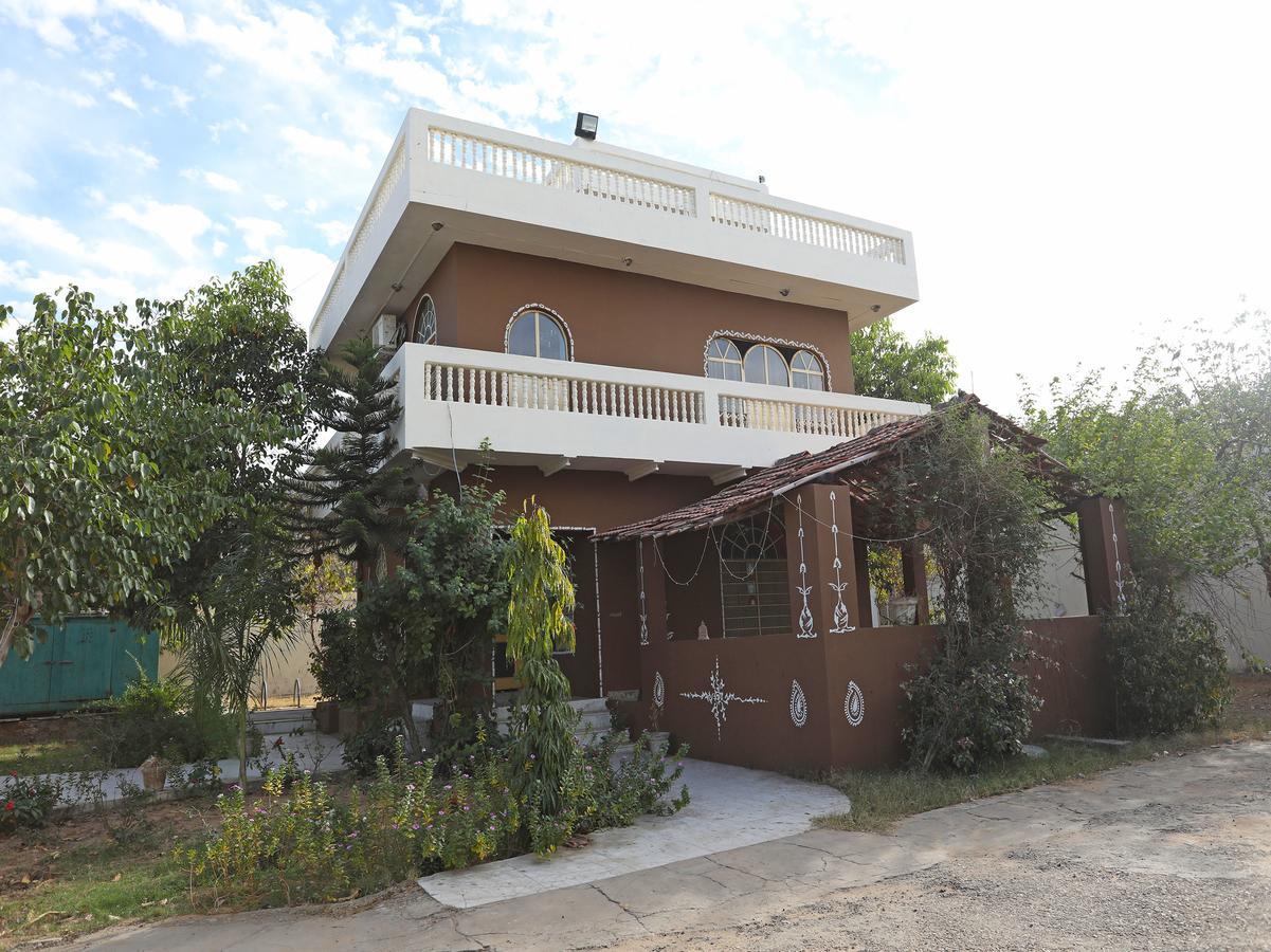 Oyo 10936 Rajasthan Resort Pushkar Exteriör bild